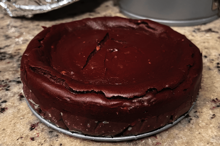 chocolate-cake-pan